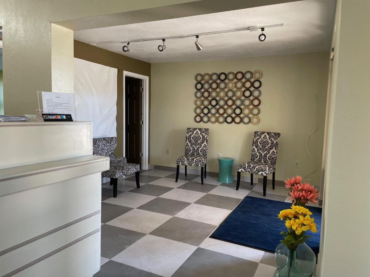 Guest Inn Lake City Ngoại thất bức ảnh